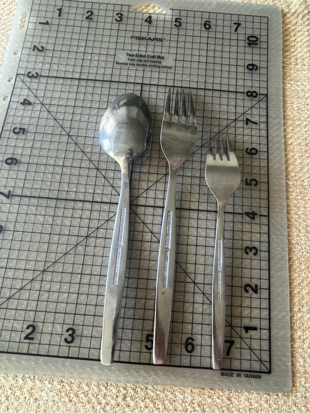 Vintage Granada Rose Textured Flowers Stainless Japan Salad Forks (6)